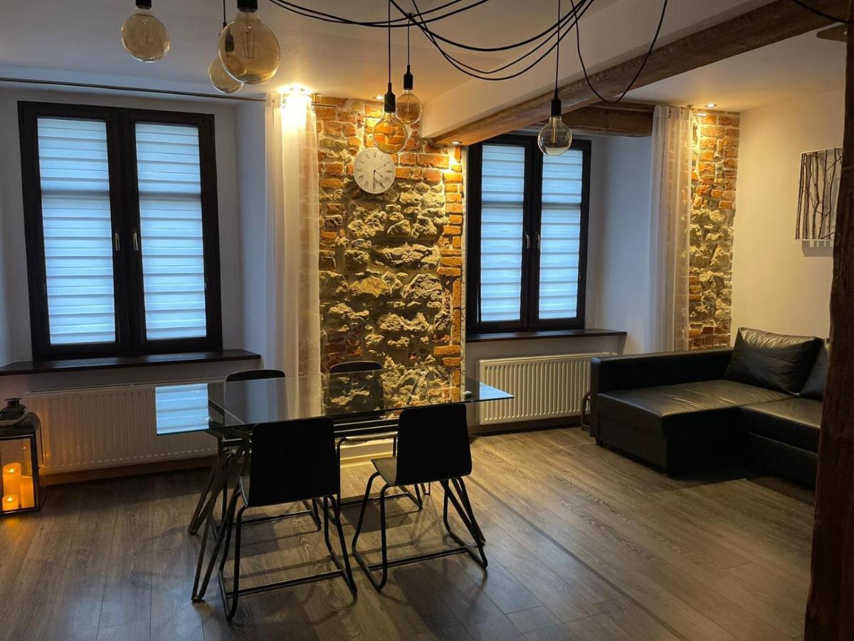 Apartament Przy Ratuszu Клодзко Экстерьер фото