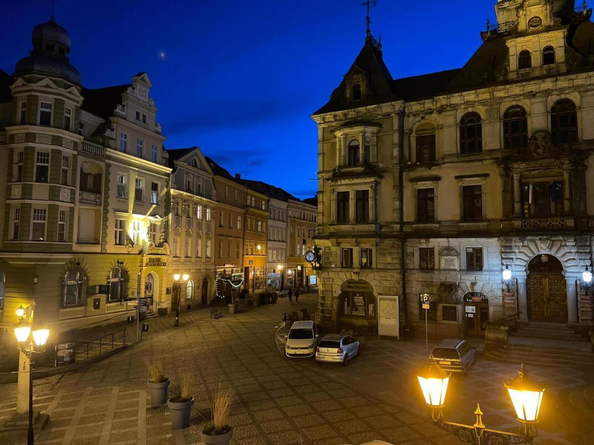 Apartament Przy Ratuszu Клодзко Экстерьер фото