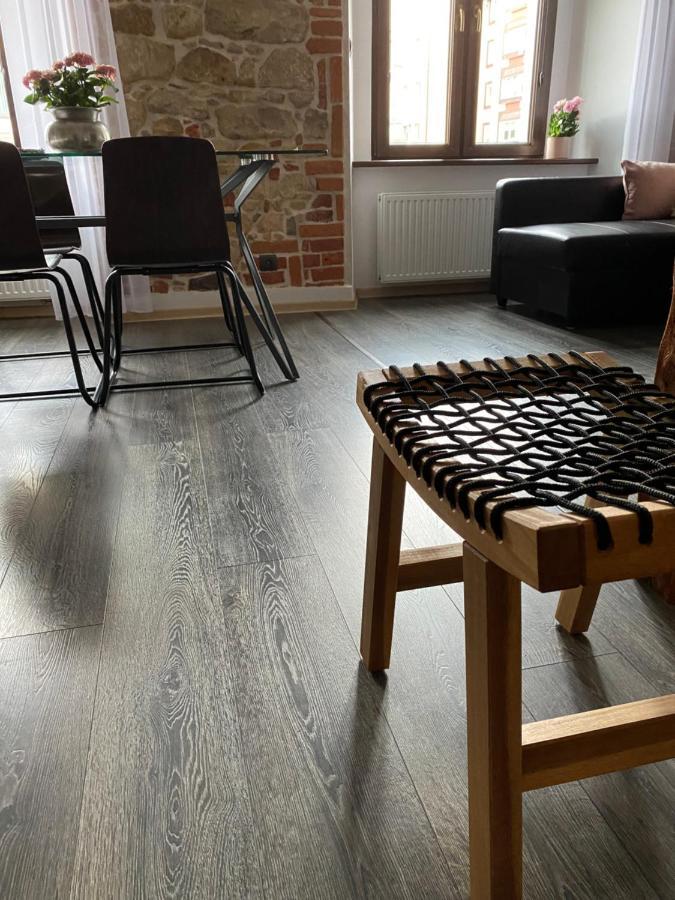 Apartament Przy Ratuszu Клодзко Экстерьер фото