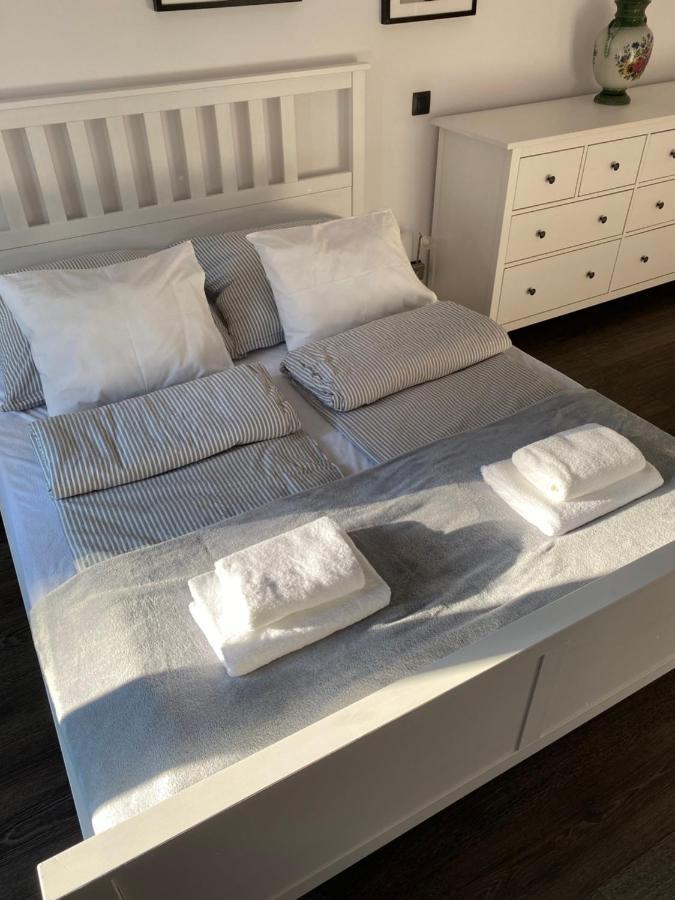 Apartament Przy Ratuszu Клодзко Экстерьер фото