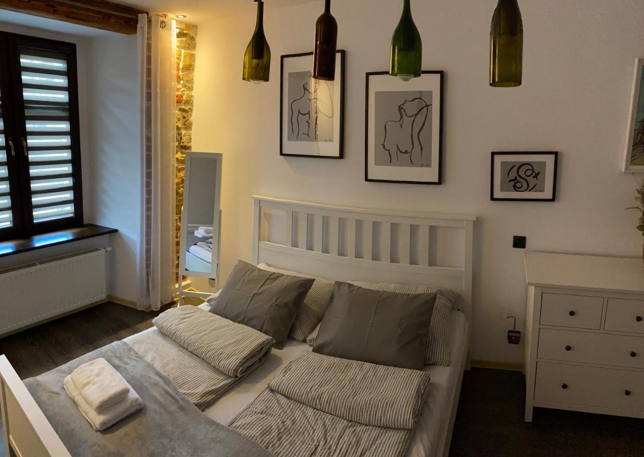 Apartament Przy Ratuszu Клодзко Экстерьер фото