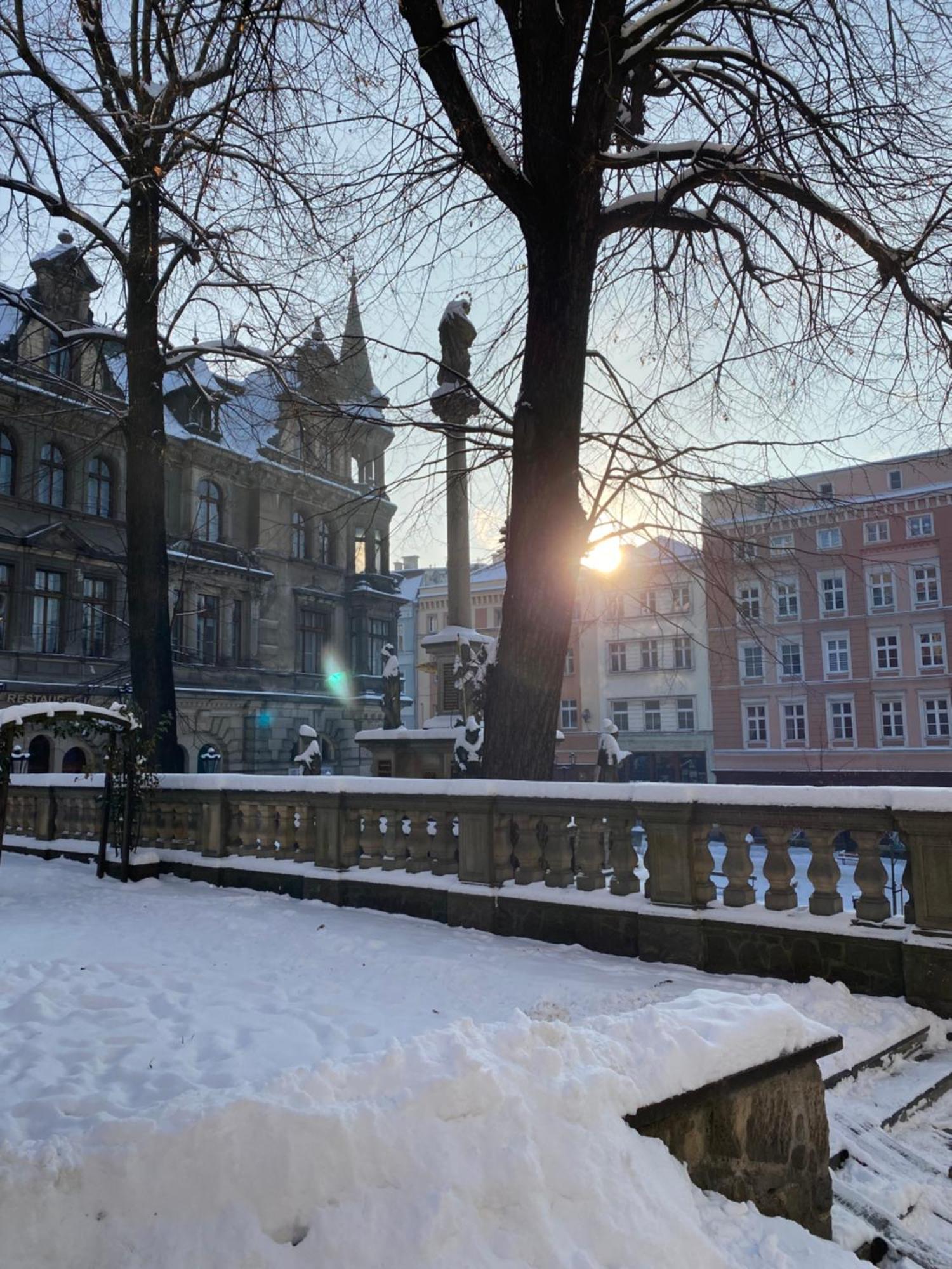 Apartament Przy Ratuszu Клодзко Экстерьер фото
