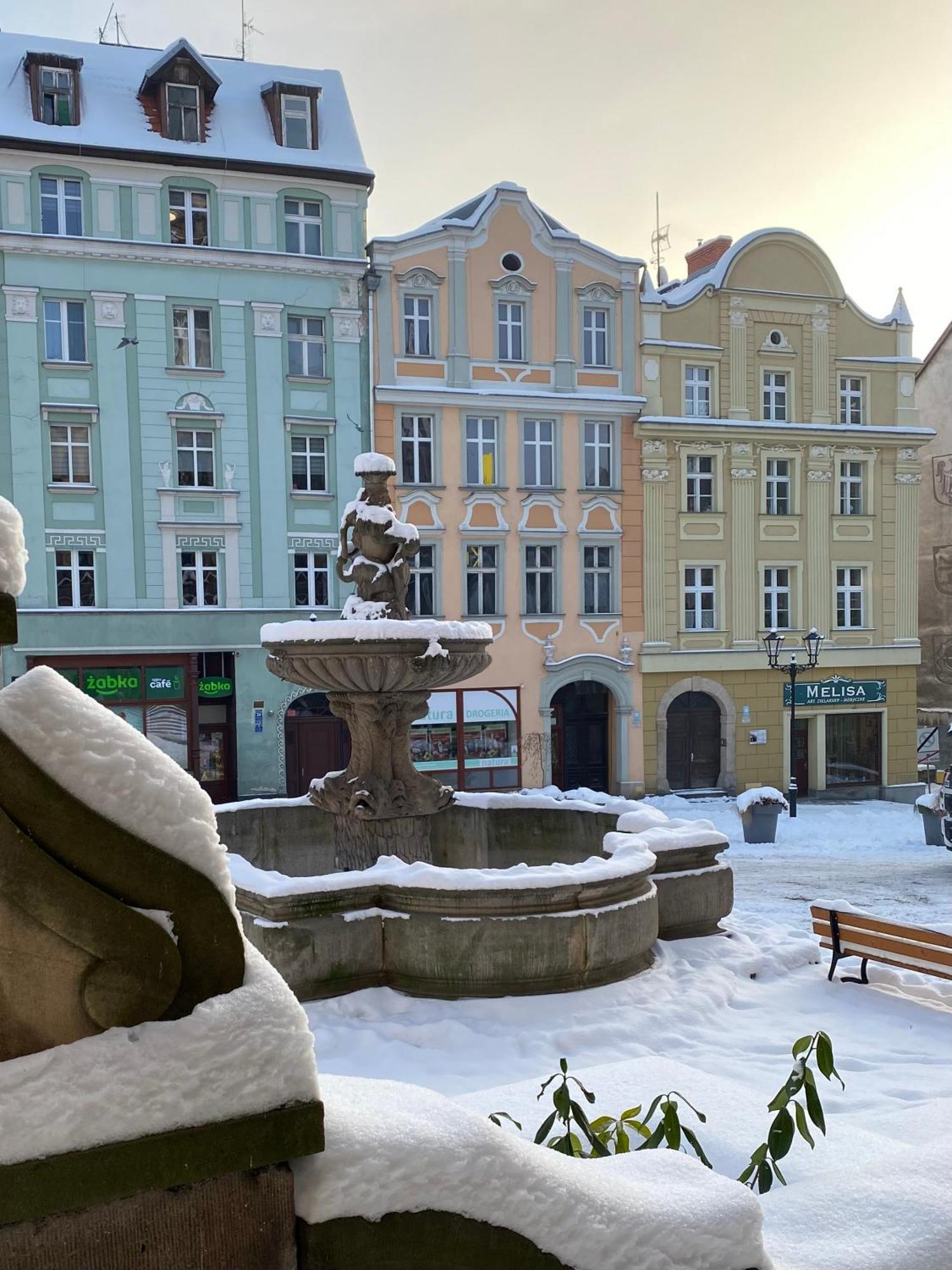 Apartament Przy Ratuszu Клодзко Экстерьер фото