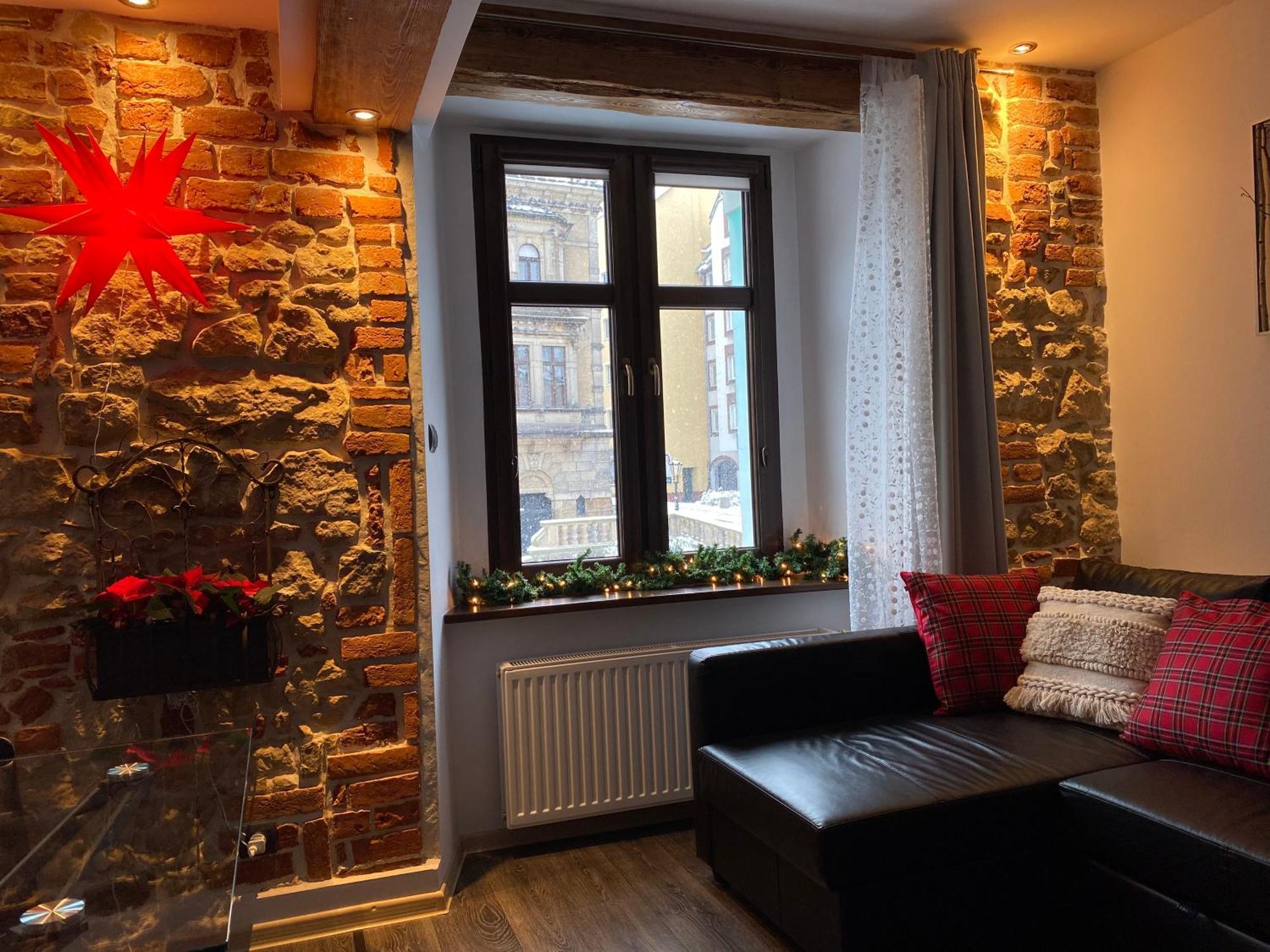 Apartament Przy Ratuszu Клодзко Экстерьер фото