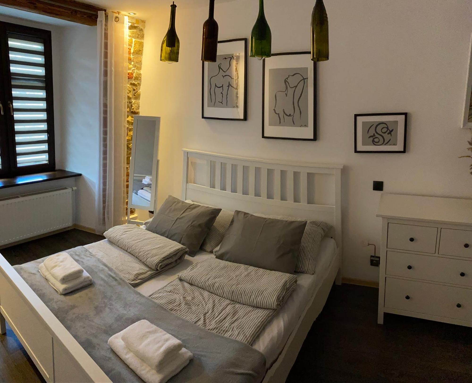 Apartament Przy Ratuszu Клодзко Экстерьер фото
